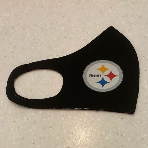 “ Steelers” face mask. - Picture 4 of 4